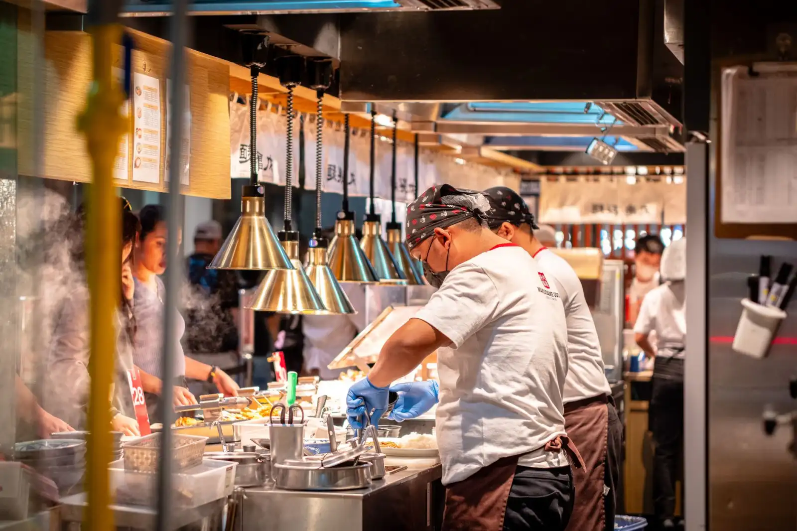 西南地区河道生态治理技术方案比较与工程实践