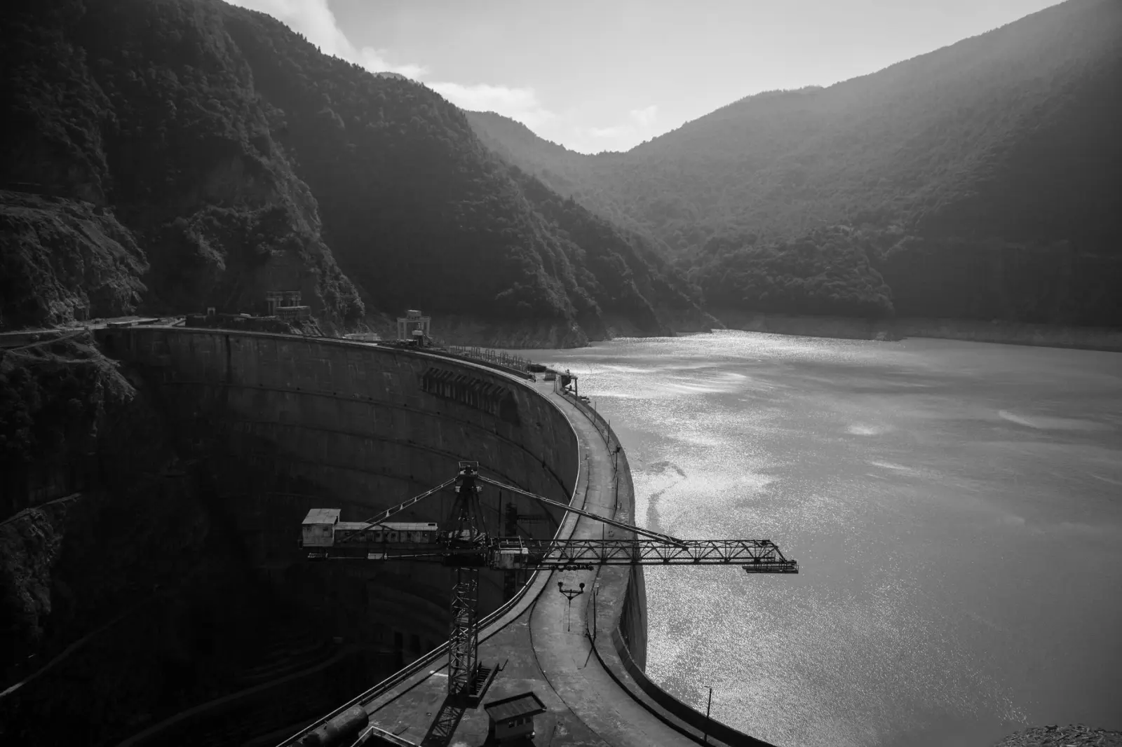 重庆地区河道治理工程关键技术要点与生态护岸实践分析