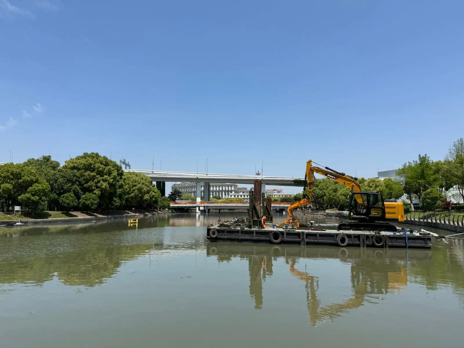 重庆地区河道治理工程中的生态护坡技术应用实践